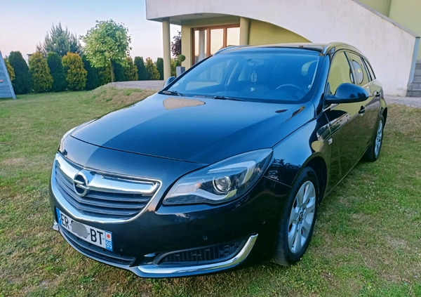 Opel Insignia cena 32900 przebieg: 211000, rok produkcji 2016 z Jarosław małe 191